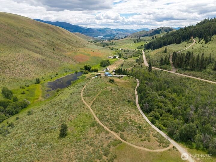 House in Winthrop, Washington, United States 4 - 18465004