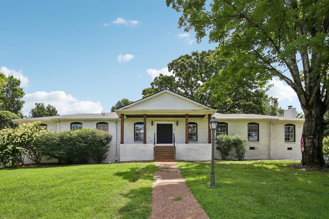 House in Hendersonville, Tennessee, United States 2 - 18459753