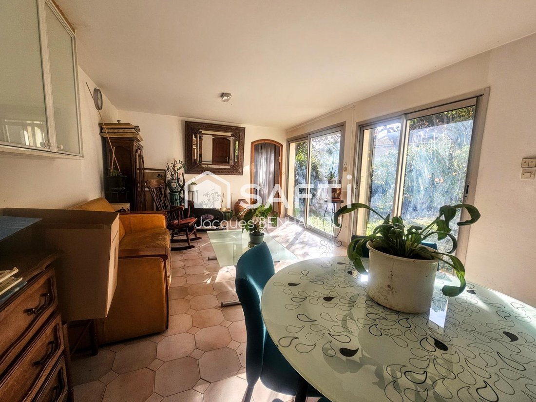 House in Le Redon, Marseille, Provence-Alpes-Côte d'Azur 2 - 18468688
