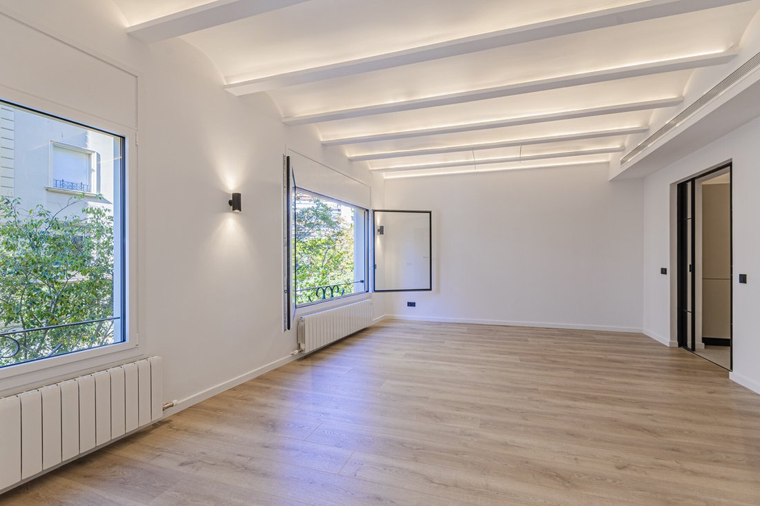 Apartment in Ciutat Vella, Barcelona, Spain 4 - 18471223