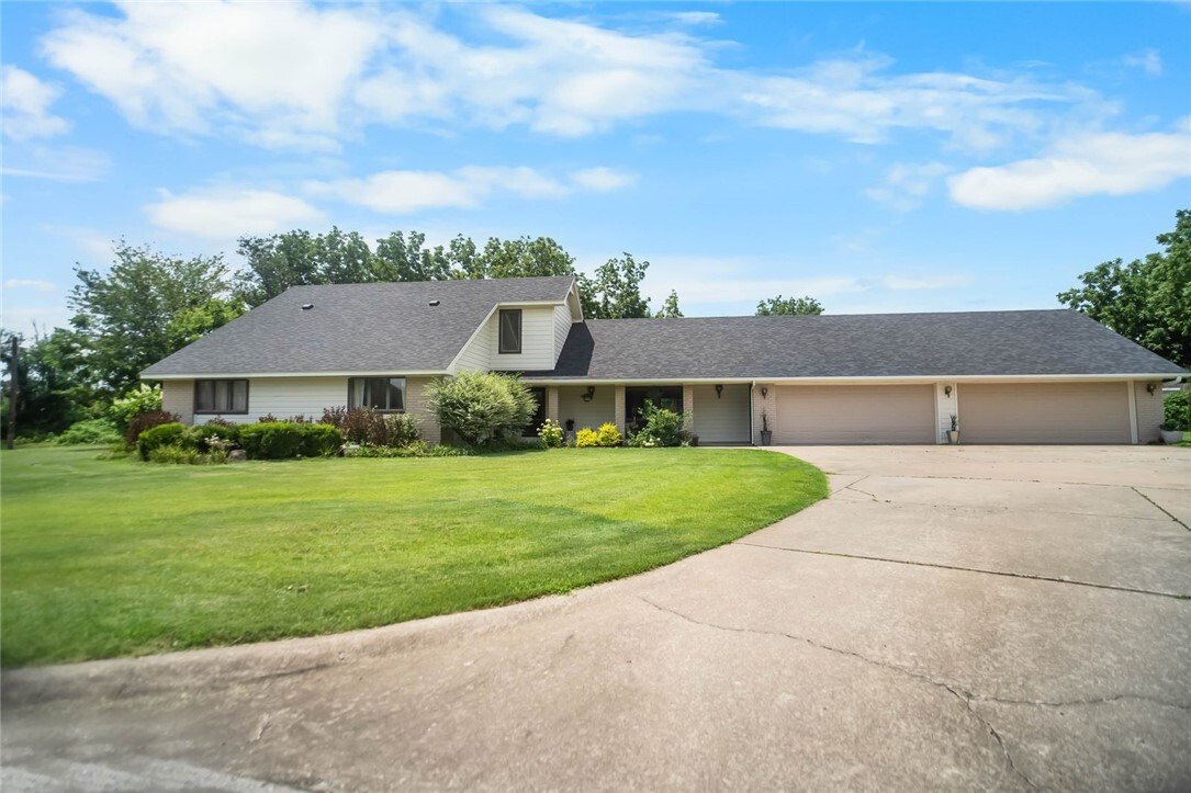 House in Rogers, Arkansas, United States 1 - 18455858