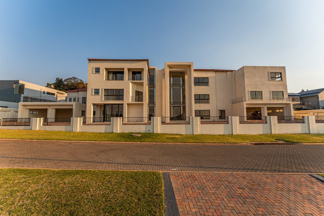 House in Krugersdorp, Gauteng, South Africa 1 - 18464485