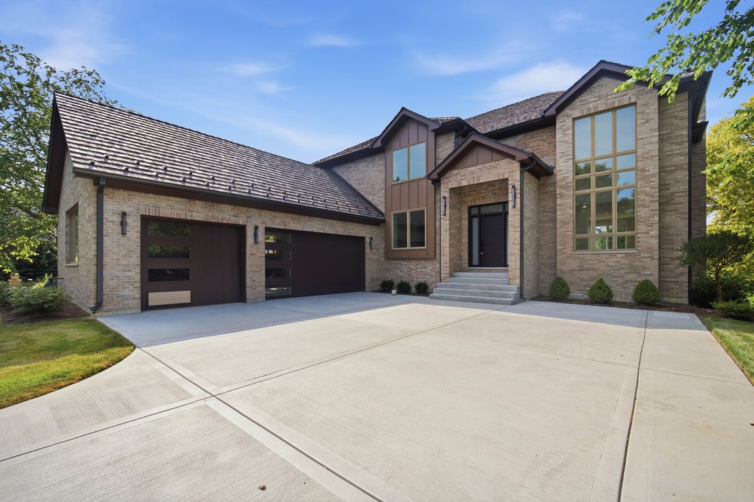 House in Mundelein, Illinois, United States 1 - 17394040