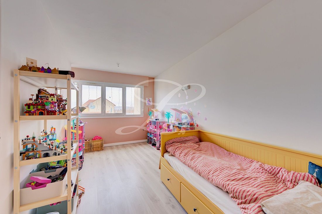 Apartment in Napoleon, Maisons-Laffitte, France 5 - 18468120