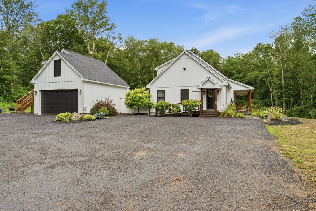 House in Plainfield, Connecticut, United States 3 - 18465418