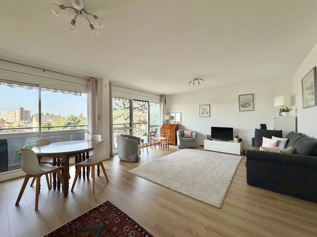 Apartment in La Fontaine-Parc des Sceaux-Croix de Berny-Centre Ville, Antony, France 1 - 18470890