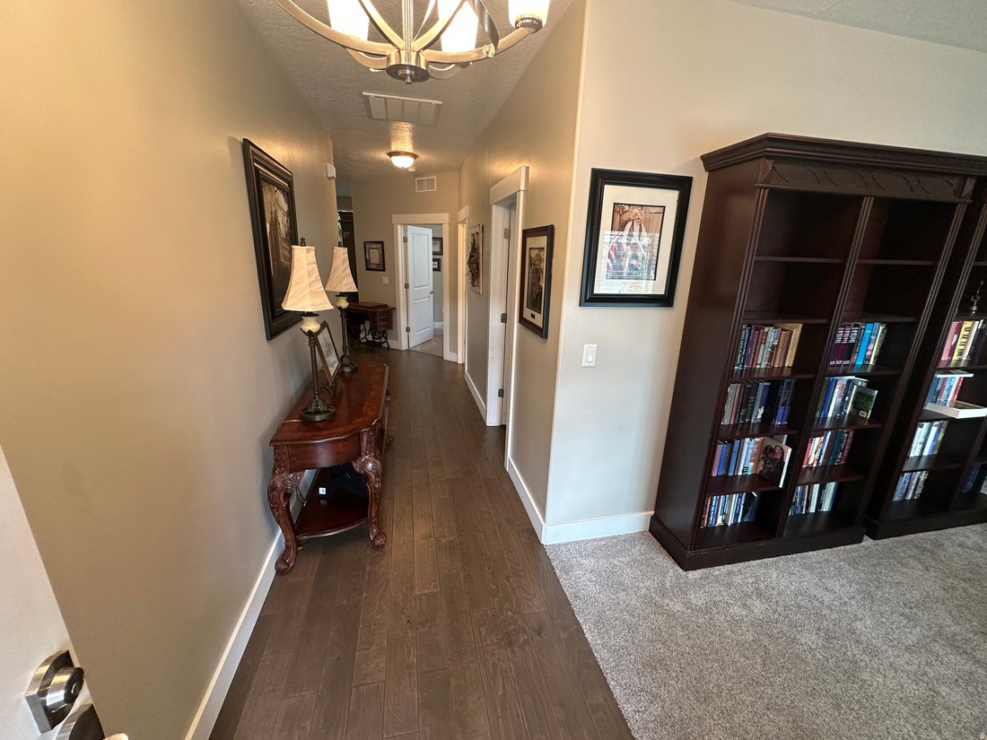 House in West Bountiful, Utah, United States 2 - 18446434