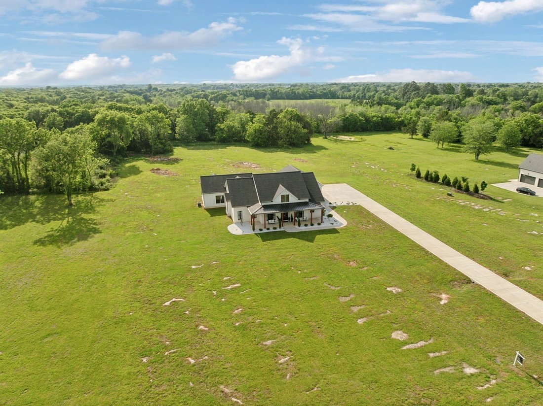 House in Murfreesboro, Tennessee, United States 5 - 18459794