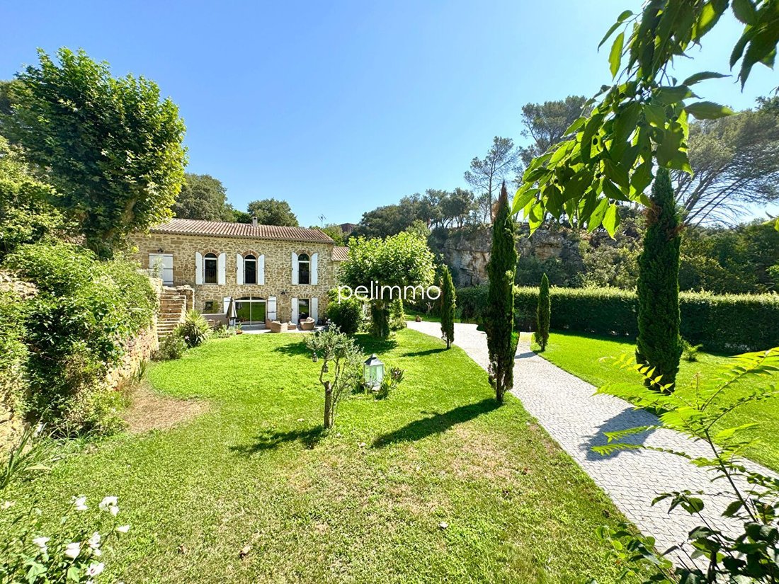 House in Grans, Provence-Alpes-Côte d'Azur, France 1 - 18459221