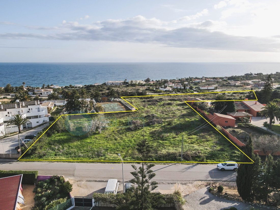 Land in Praia da Luz, Algarve, Portugal 1 - 18456698