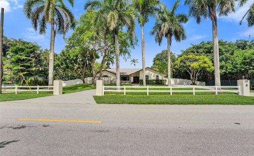 House in Davie, Florida, United States 1