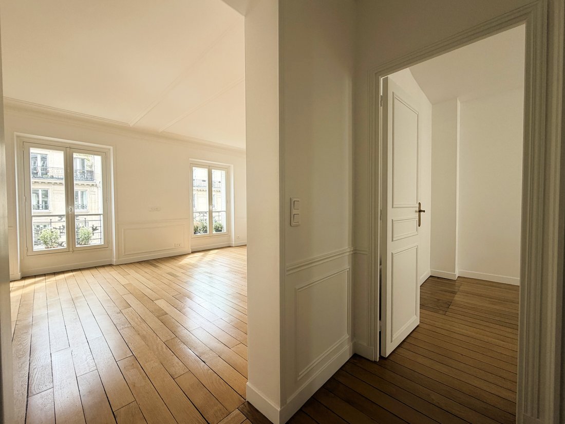 Apartment in Invalides, Paris 7e Arrondissement, Paris 4 - 18468347