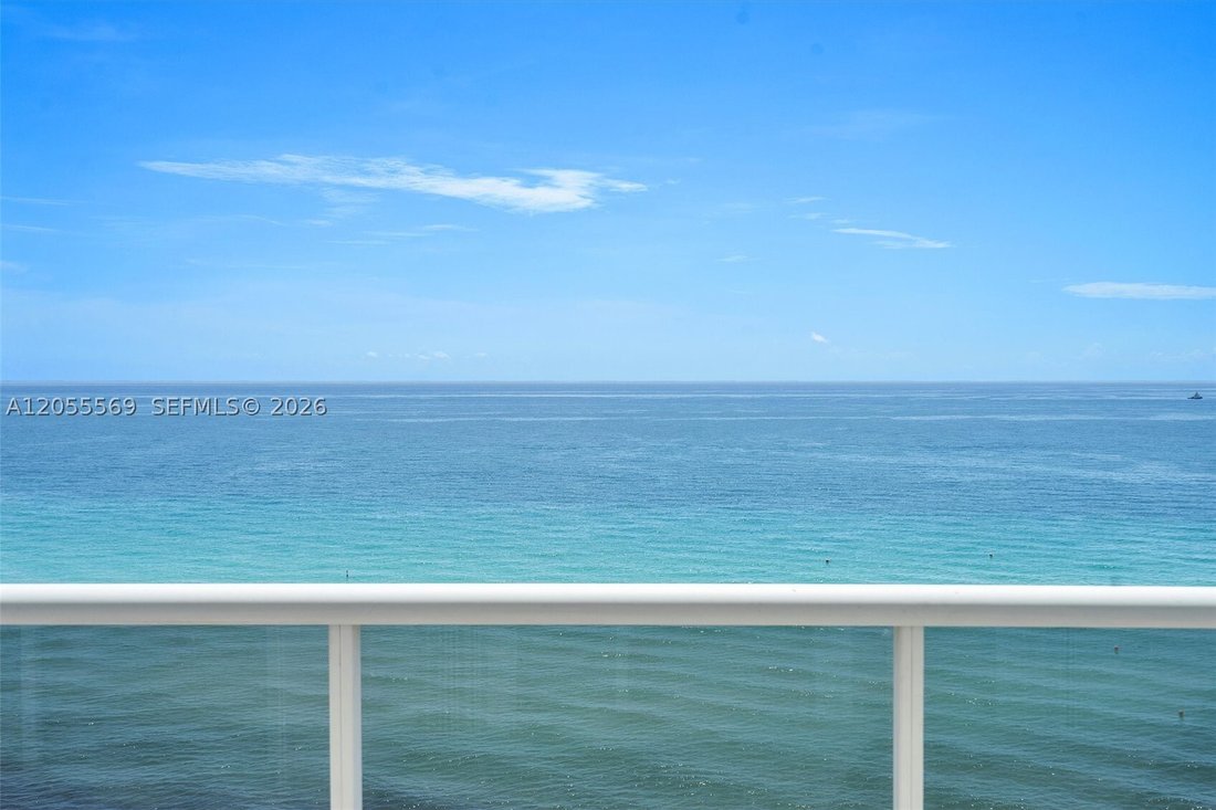 Appartement à Golden Beach, Floride, États-Unis 1 - 18459390