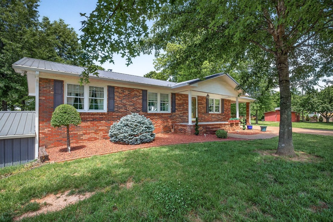 House in Morrison, Tennessee, United States 2 - 18466514