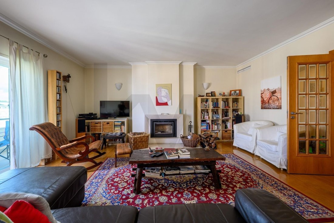 Apartment in Estoril, Cascais e Estoril, Lisbon 2 - 18466350