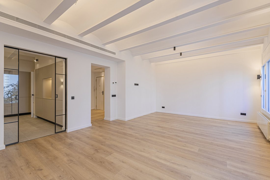 Apartment in Ciutat Vella, Barcelona, Spain 3 - 18471223