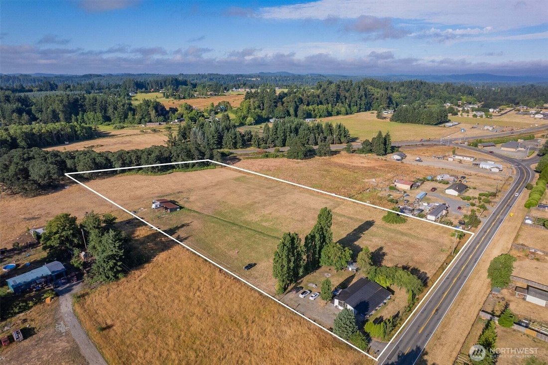 Rochester, Washington, United States 2 - 18457487