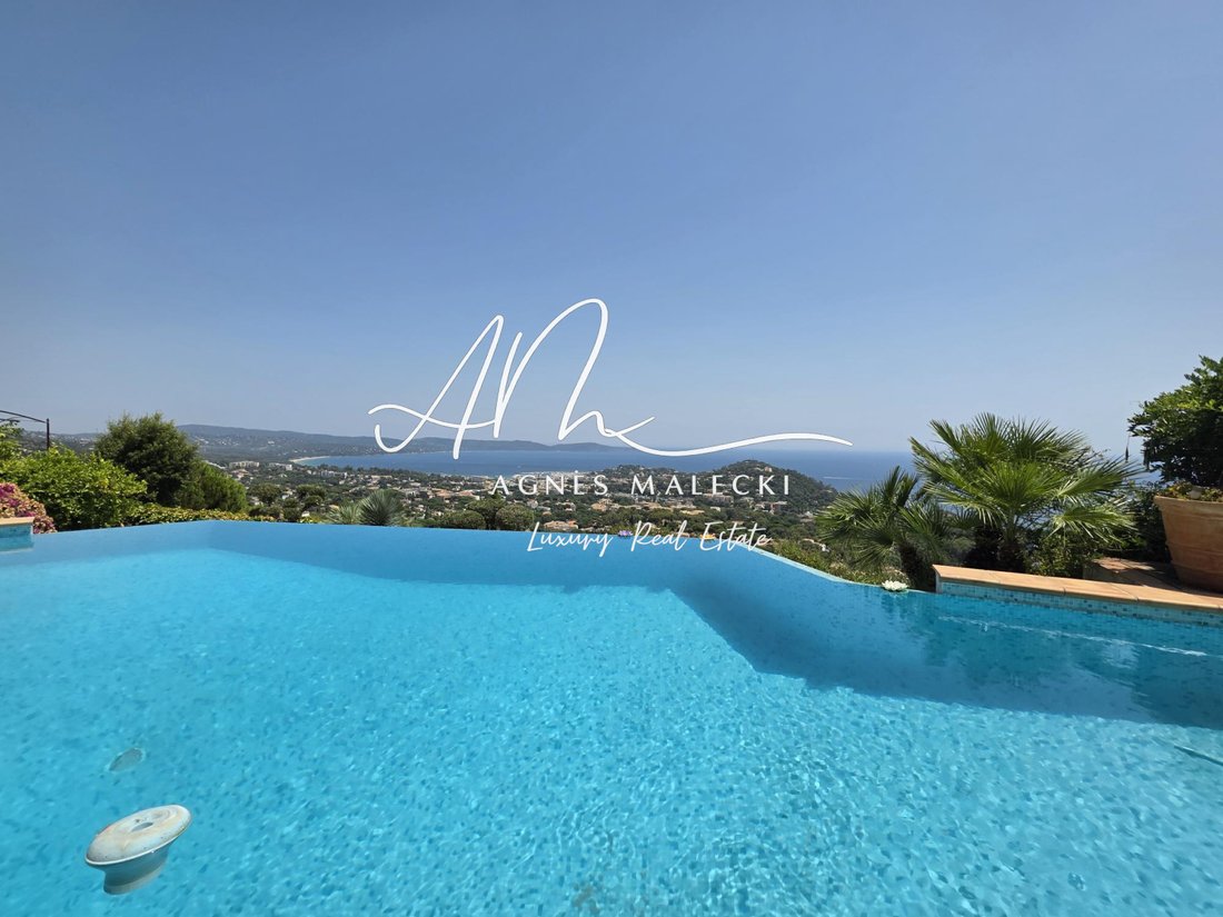 Estate in Nord, Cavalaire-sur-Mer, France 3 - 18468019