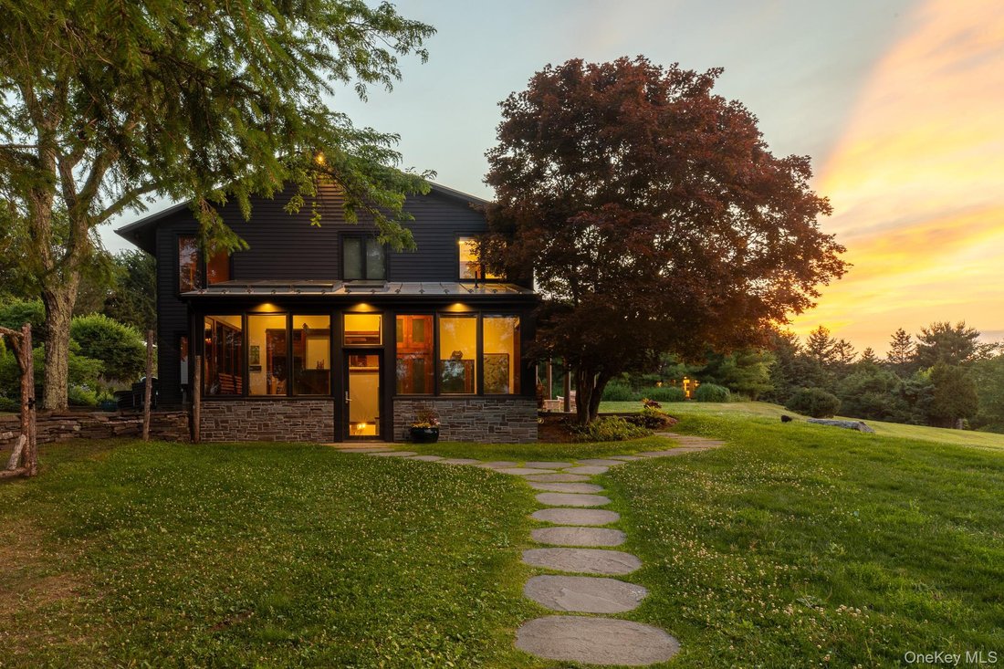 House in Accord, New York, United States 4 - 18455530