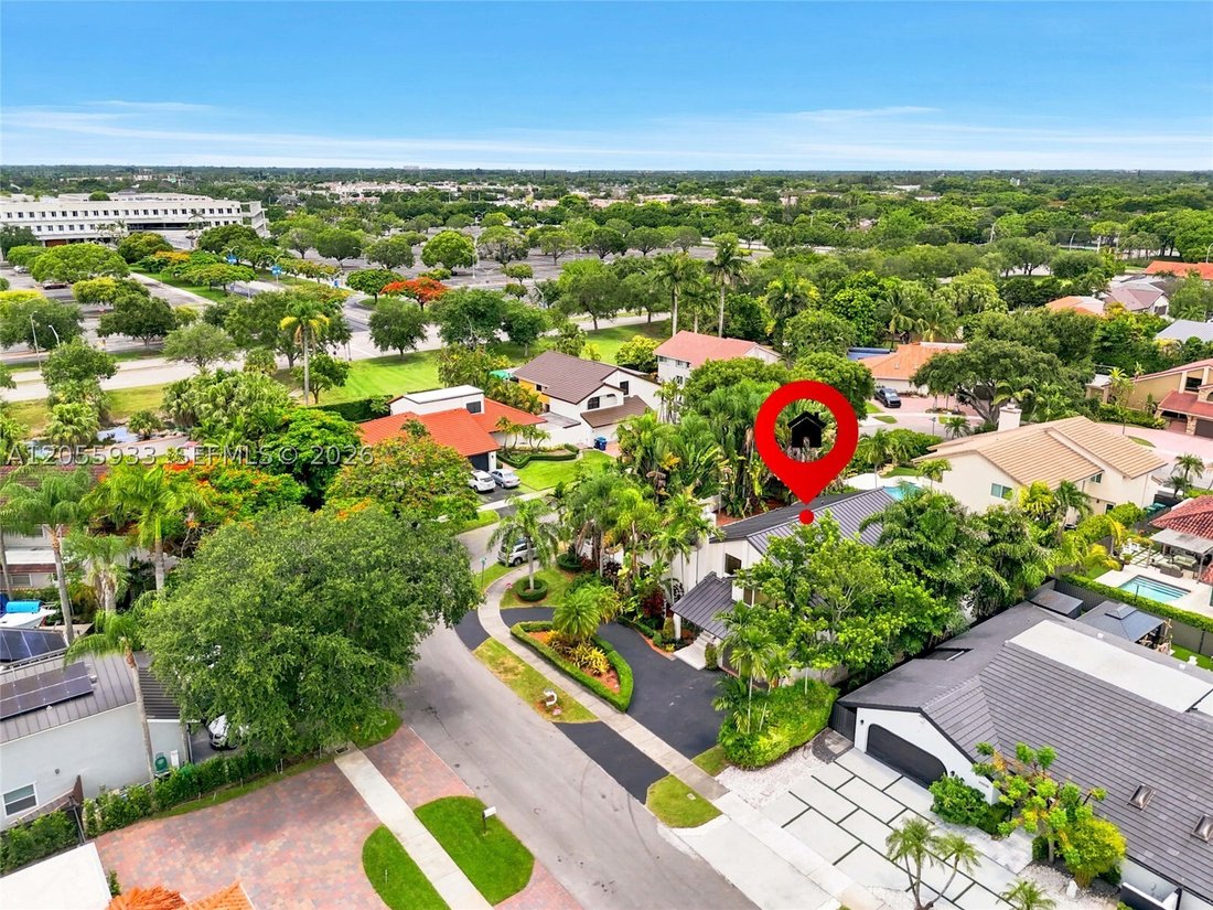 House in Miami, Florida, United States 4 - 18469355