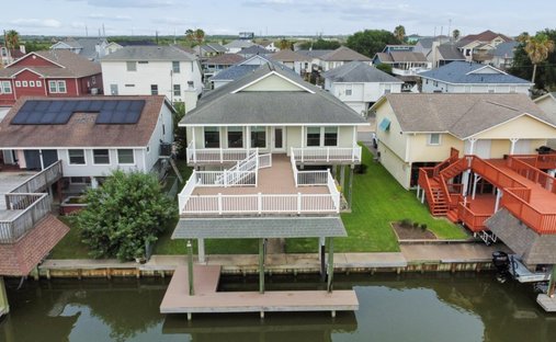 House in La Marque, Texas, United States 1