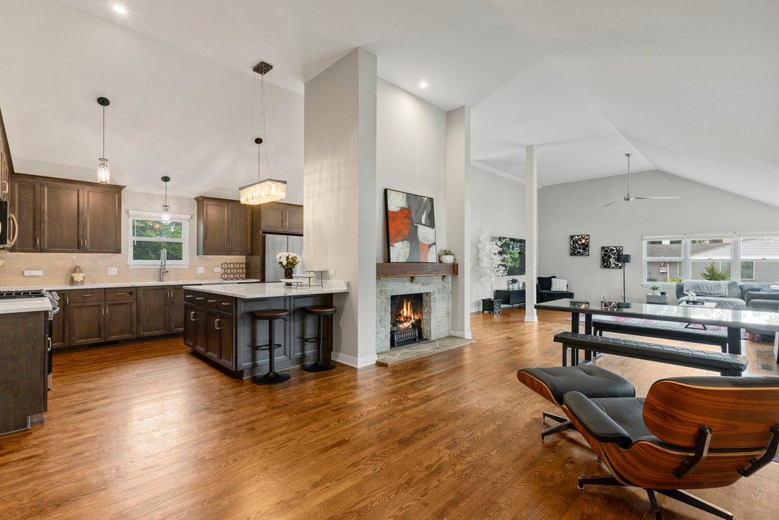 House in Wheaton, Illinois, United States 3 - 18459524