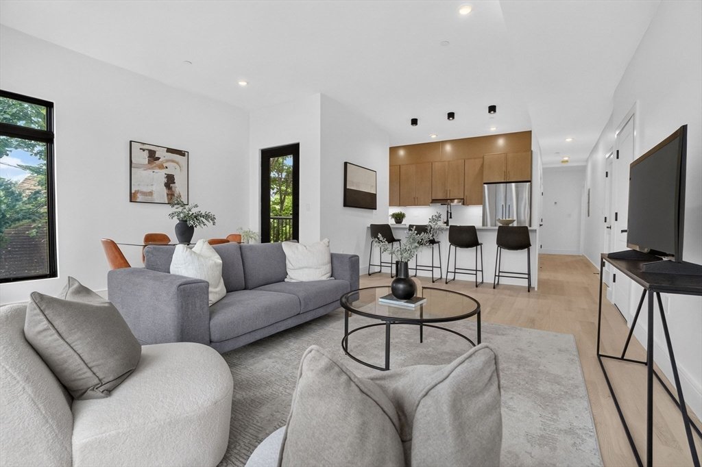 Condo in Somerville, Massachusetts, United States 1 - 18456412