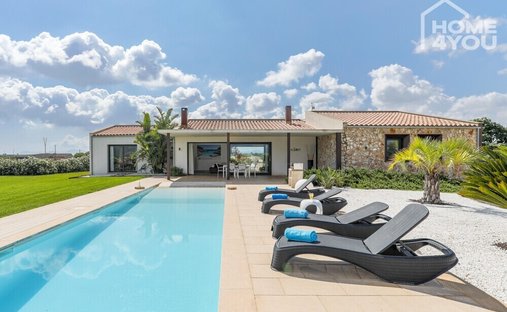 Villa in sa Pobla, Balearic Islands, Spain 1