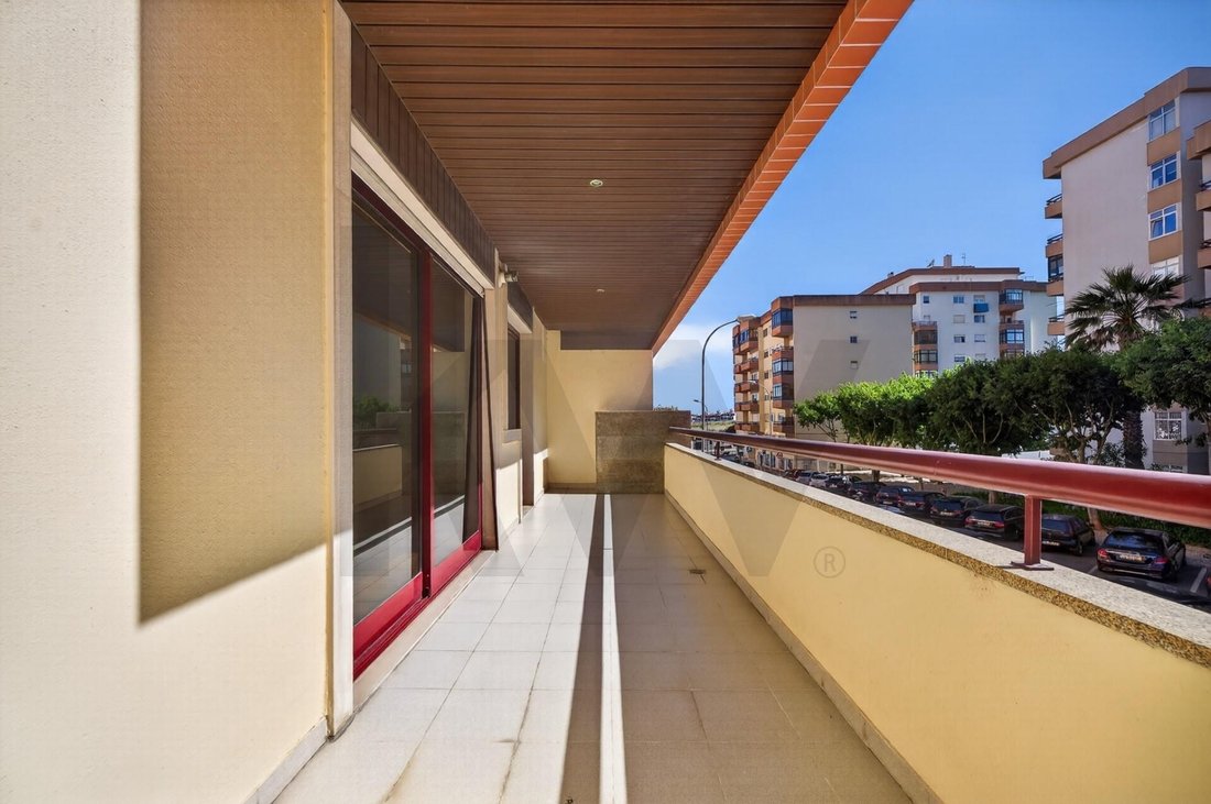 Apartment in Oeiras e Sao Juliao da Barra, Paco de Arcos e Caxias, Lisbon, Portugal 2 - 18466324