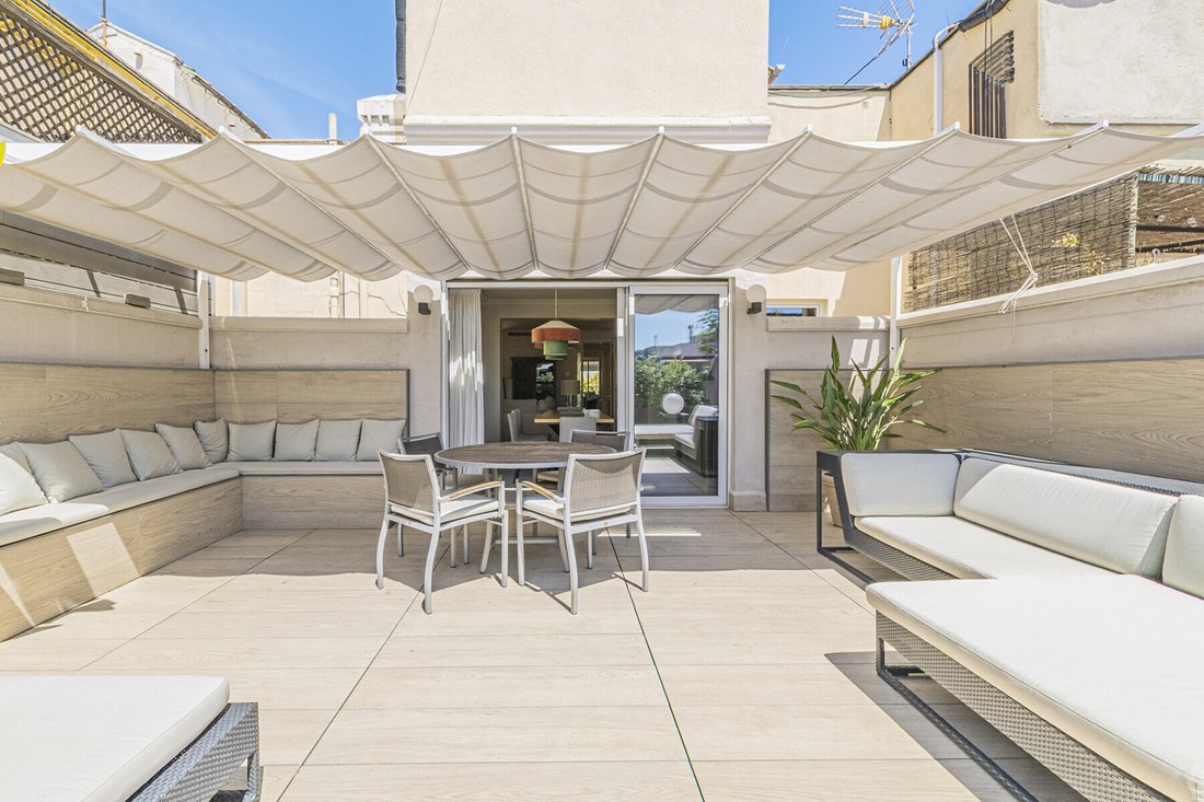 Apartment in Sarrià-Sant Gervasi, Barcelona, Spain 5 - 18471626