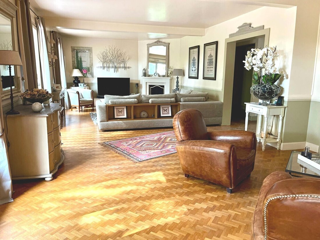 Villa in Orgeval, Ile-de-France, France 5 - 18464099