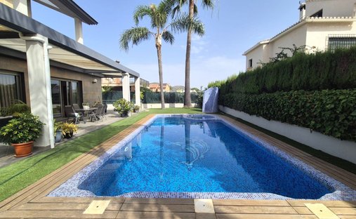 Villa in Gandia, Valencian Community, Spain 1