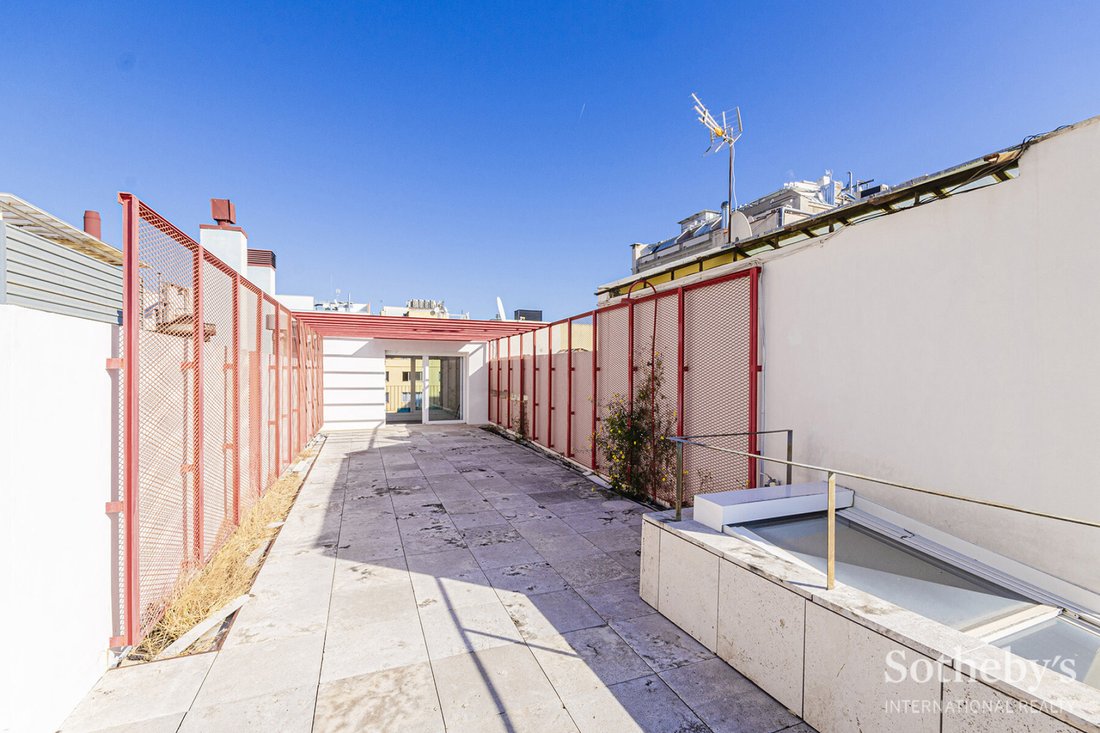 Apartment in Eixample, Barcelona, Spain 4 - 18471567