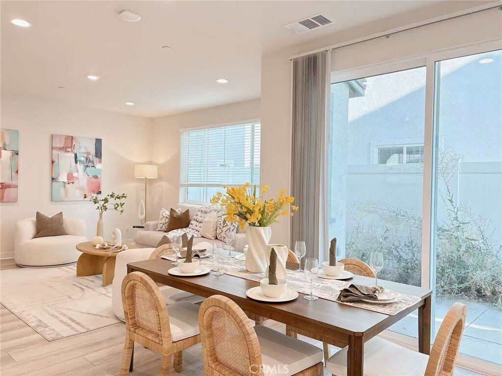 House in Ontario, California, United States 3 - 18468057
