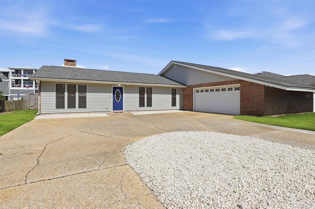 House in Gulf Breeze, Florida, United States 1 - 18460125