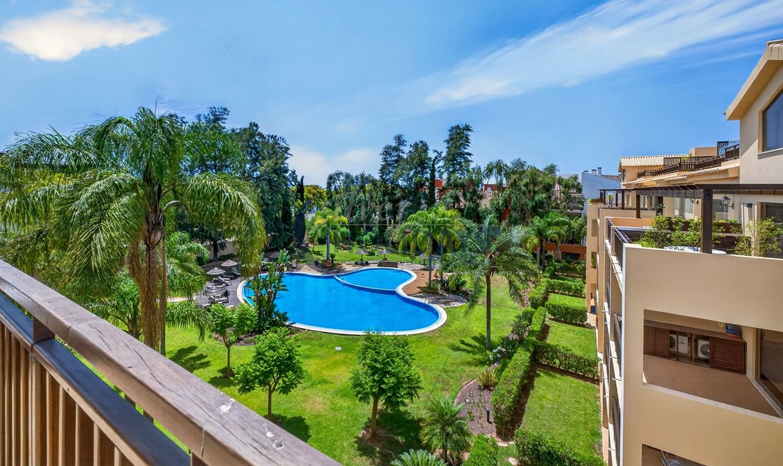 Apartment in Vilamoura, Quarteira, Algarve 1 - 18460770