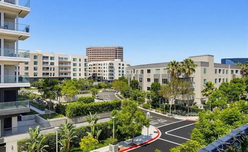 Condo in Irvine, California, United States 1