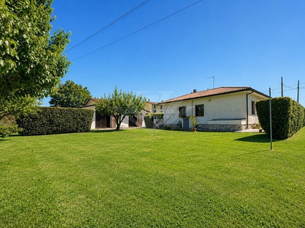 Villa in Pietrasanta, Tuscany, Italy 1 - 18455595