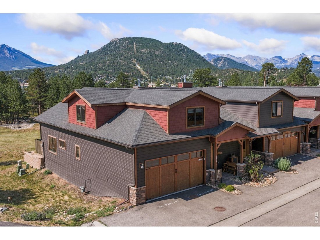 Townhouse in Estes Park, Colorado, United States 2 - 18446004