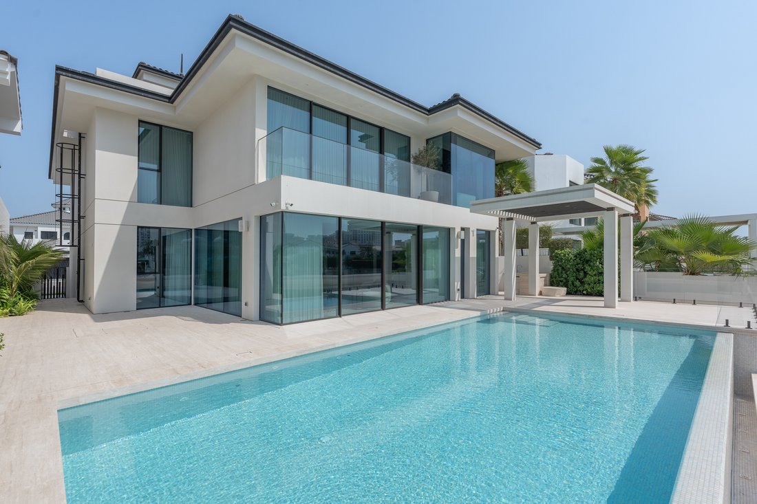 Villa in Palm Jumeirah, Dubai, United Arab Emirates 1 - 18457312