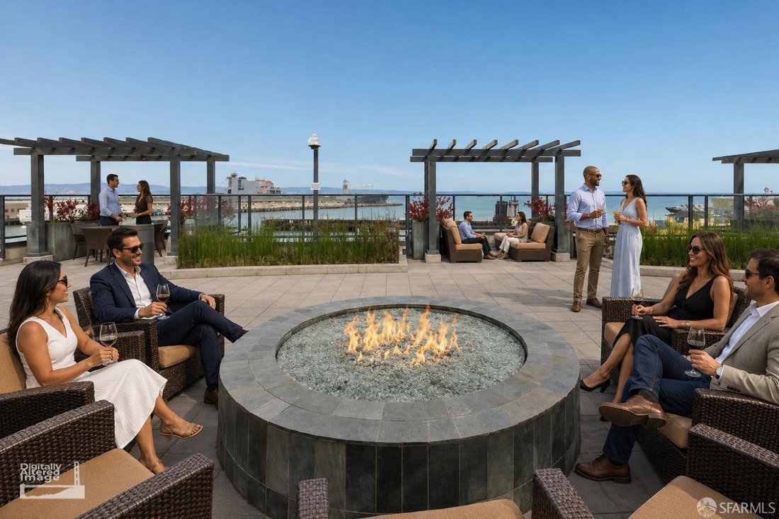 Condo in San Francisco, California, United States 3 - 18449773
