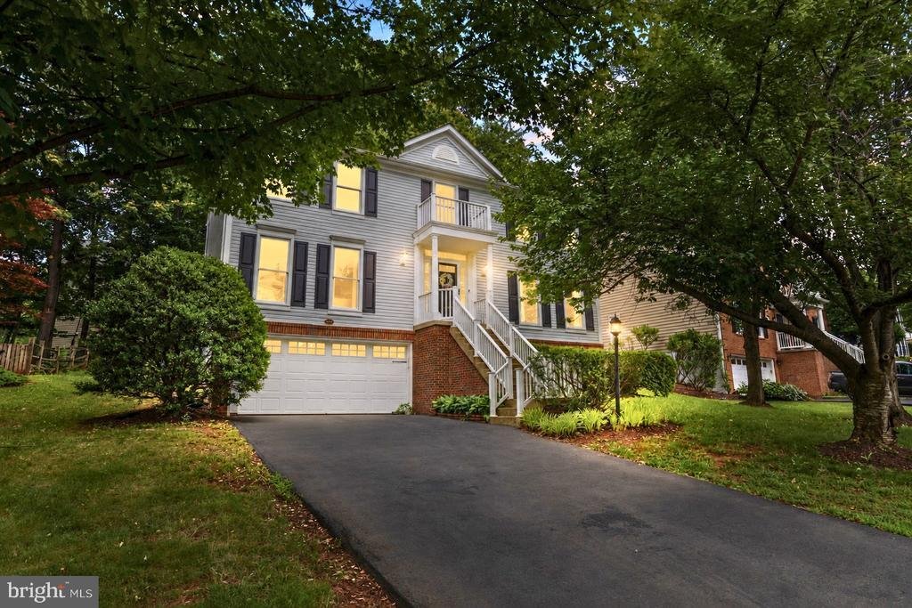 House in Potomac Falls, Virginia, United States 1 - 18460112