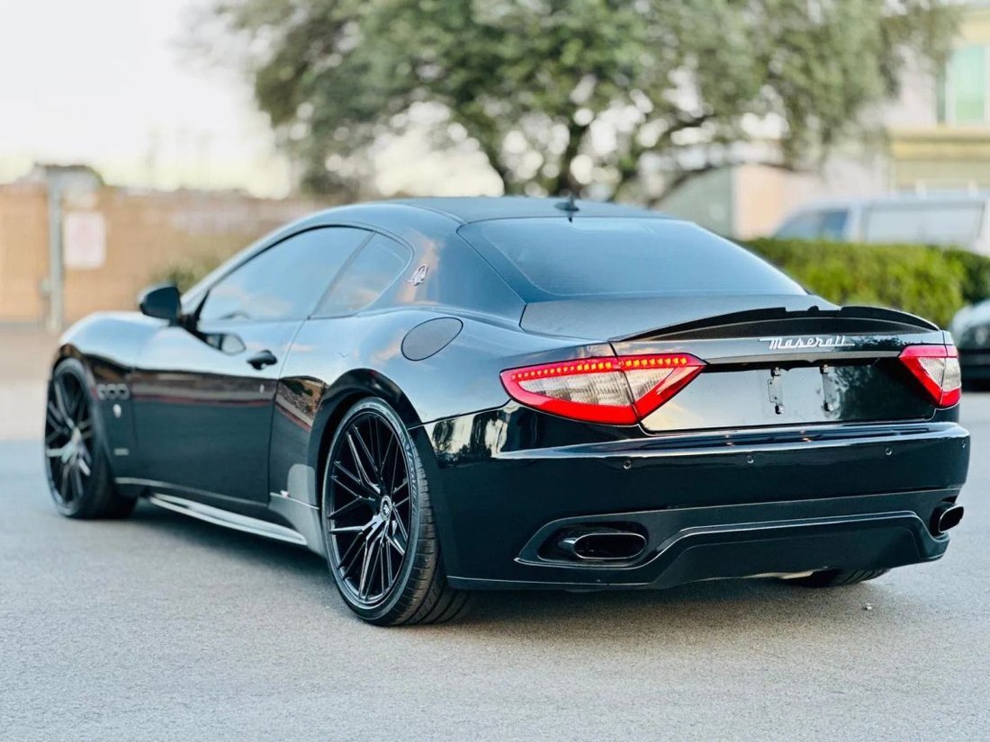 Coupe in San Diego, CA, United States 5 - 18464557