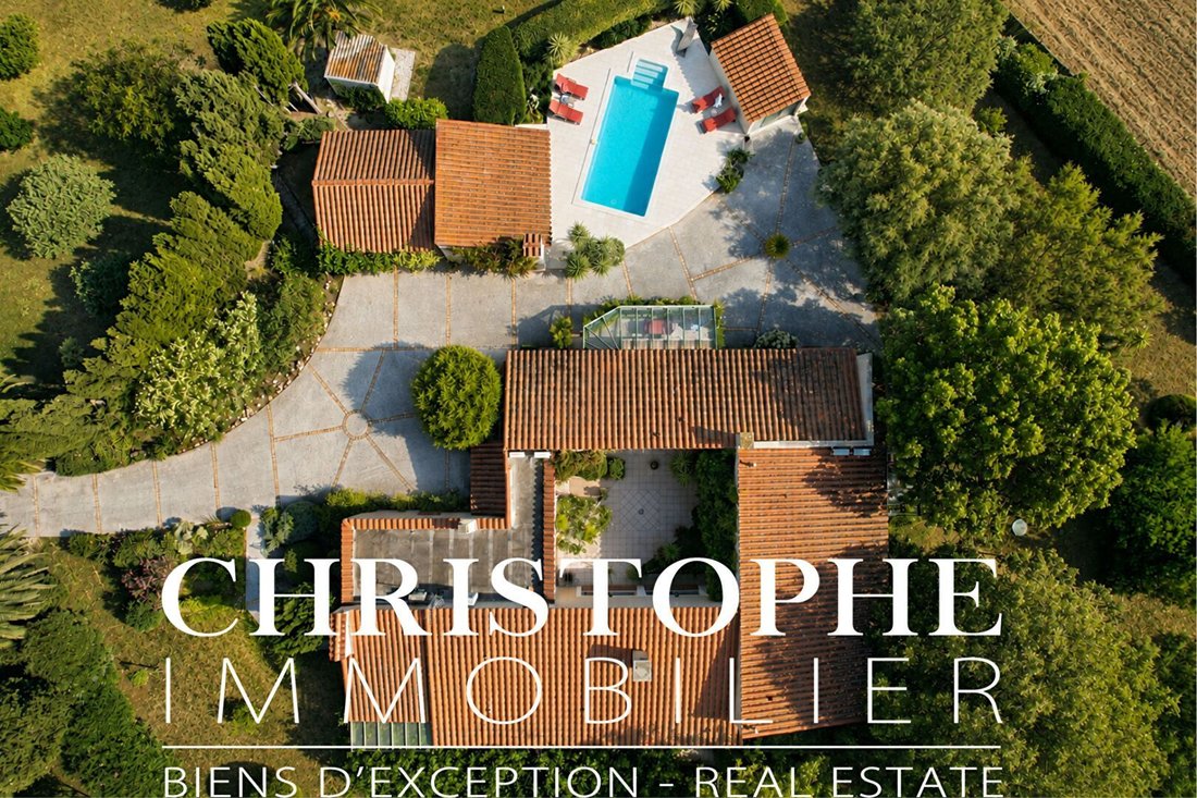 Villa in Saint-Cyprien, Occitania, France 1 - 18459399