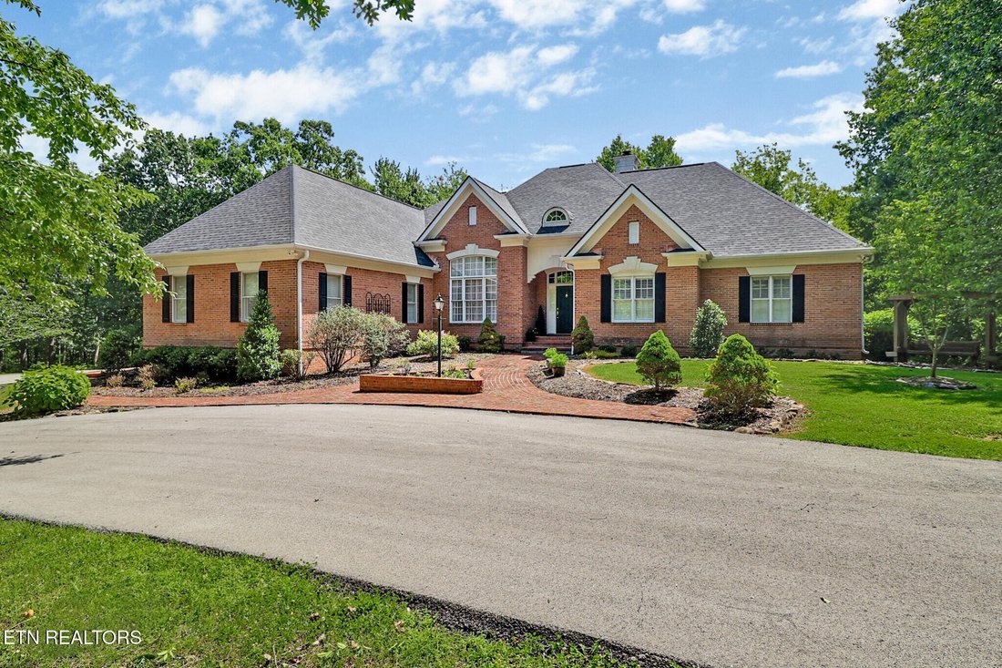 House in Jamestown, Tennessee, United States 2 - 17628421