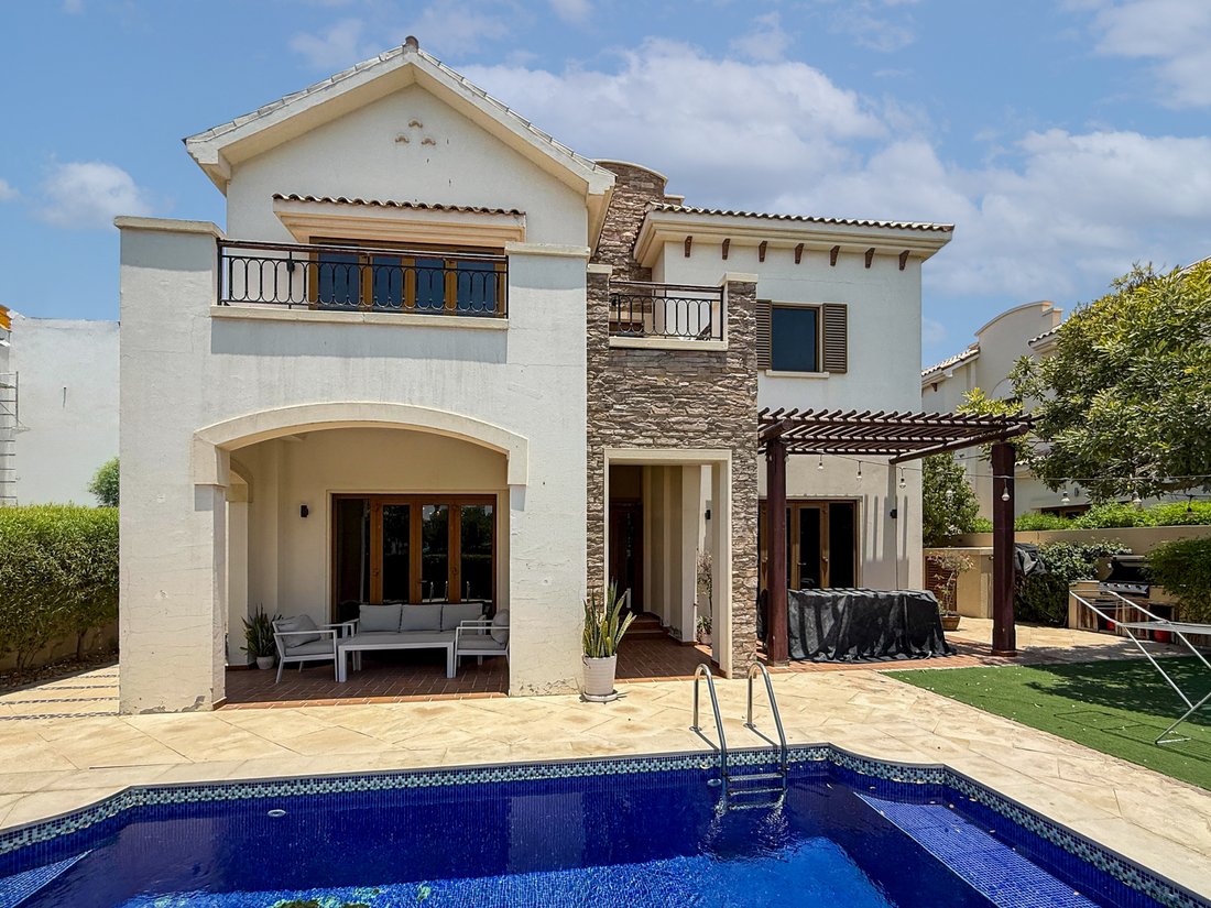 Villa in Jumeirah Golf Estates, Dubai, United Arab Emirates 4 - 18456457