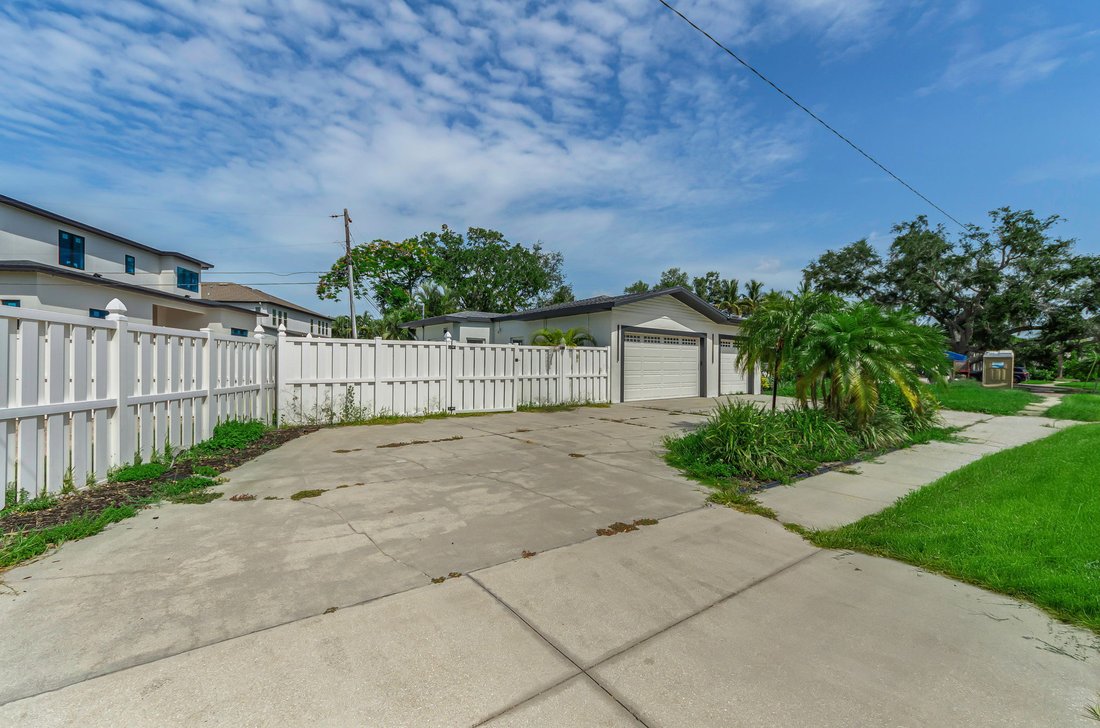House in St. Petersburg, Florida, United States 3 - 18457825