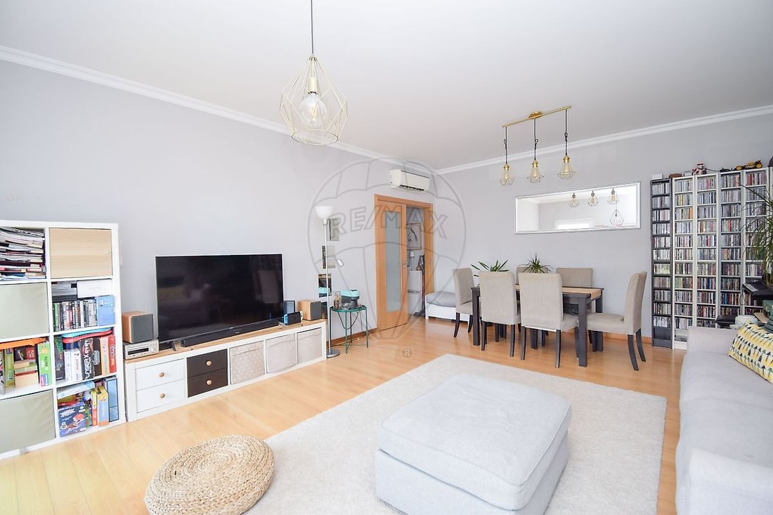 Apartment in Pontinha e Famoes, Lisbon, Portugal 4 - 18456450