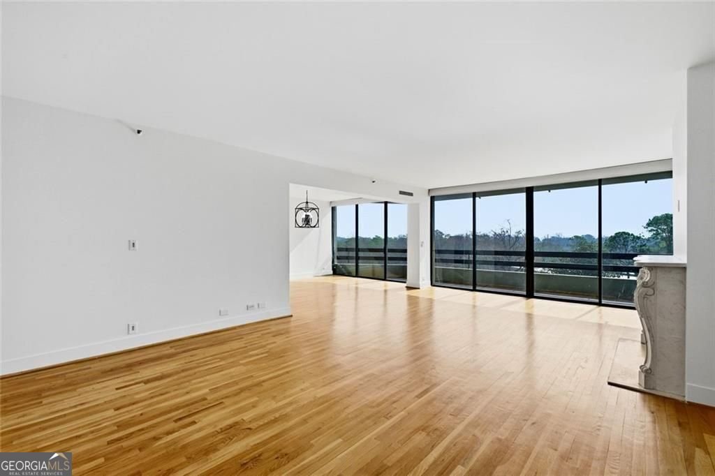 Condo in Atlanta, Georgia, United States 5 - 17453430