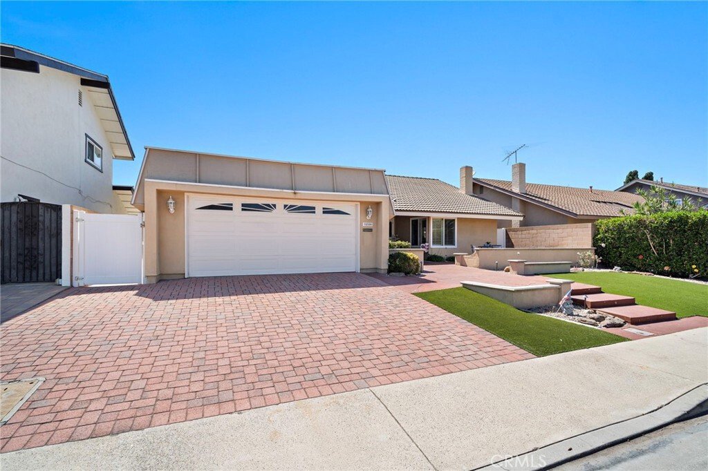 House in Fountain Valley, California, United States 2 - 18465035